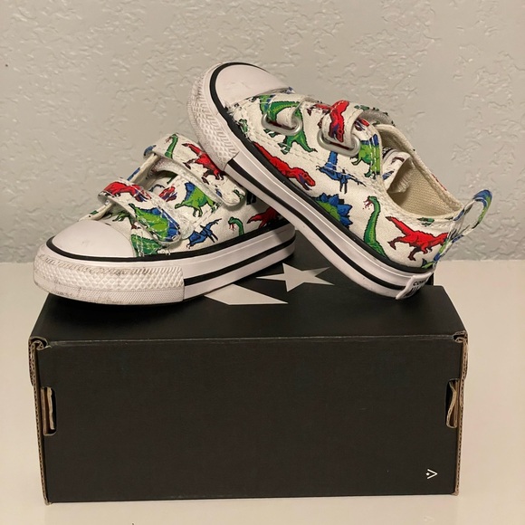 Converse Dinosaur All Over Print Size 4C - Picture 4 of 5